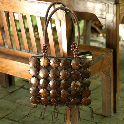 Handtasche aus Kokosnussschale - Handtasche aus Kokosnussschale