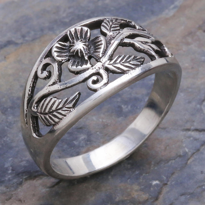 Leaf Ring New .925 Sterling Silver Flower Cutout Band 