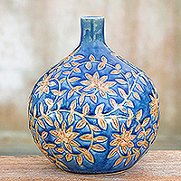 Jarrón de cerámica Celadon, 'Golden Jasmine' - Jarrón de cerámica Celadon hecho a mano de Tailandia