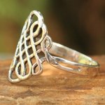 Sterling silver cocktail ring, 'Thistle Knot' - Thai Sterling Silver Knot Style Band Ring