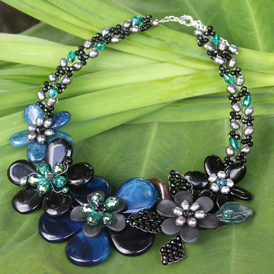 Quartz and cultured pearls flower necklace, 'Blossoming Midnight' - Floral Beaded Agate Necklace