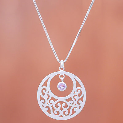 Amethyst-Blumenhalskette, „Lanna Moon“ – Halskette mit Amethyst- und Silberanhänger