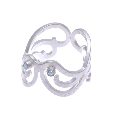 anillo de banda de topacio azul - Anillo de topacio azul hecho a mano.