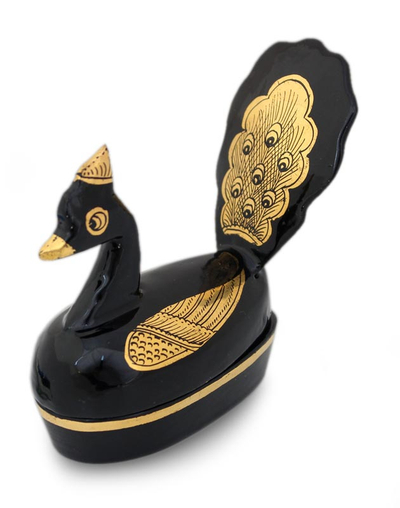 Lacquered wood box, 'Regal Swan' - Lacquered wood box