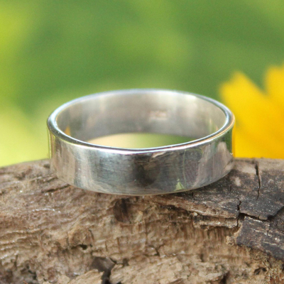 Sterling silver band ring, 'Fidelity and Trust' - Hand Crafted Sterling Silver Band Ring