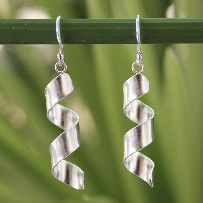 Sterling silver dangle earrings, 'Mae Ping Breeze' - Artisan Crafted Sterling Silver Dangle Earrings