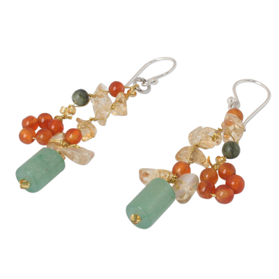 Cluster-Ohrringe aus Perlen und Rosenquarz - Perlen- und Rosenquarz-Cluster-Ohrringe