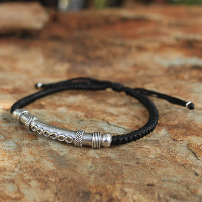 Sterling silver pendant bracelet, 'Infinite Legend in Black' - Thai Hill Tribe Sterling Silver Bracelet