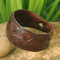 Men's leather wristband bracelet, 'Ayutthaya Brown' - Men's Leather Wristband Bracelet