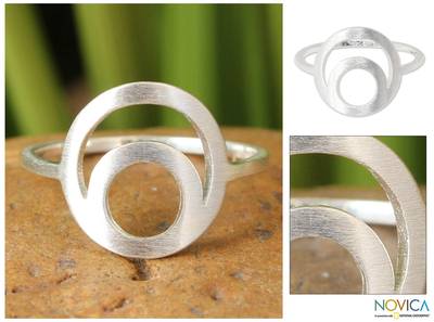 Sterling silver cocktail ring, 'Silver Eclipse' - Hand Crafted Modern Sterling Silver Ring from Thailand