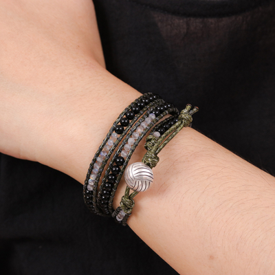 Onyx and labradorite wrap bracelet, 'Magical' - Onyx and labradorite wrap bracelet