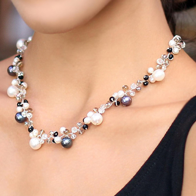 Cultured pearl choker, A Spark of Romance