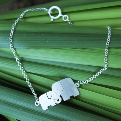 Sterling silver bracelet, 'Family Love' - Sterling Silver Elephant Bracelet