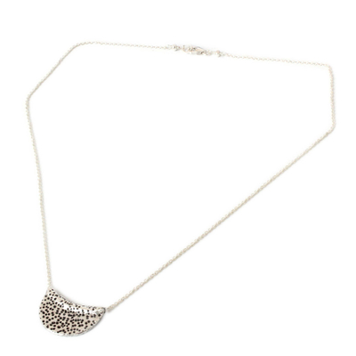 Silberne Halskette mit Anhänger - Handgefertigte silberne Halskette mit Anhänger