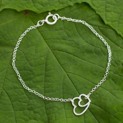 Sterling silver heart bracelet, 'Love Unites' - Sterling silver heart bracelet