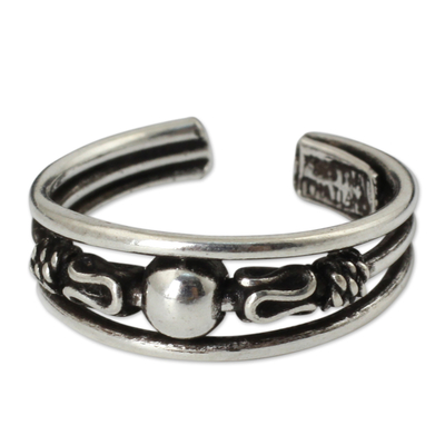 Toe Ring in Sterling Silver Thai Artisan Jewelry