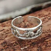 Featured review for Sterling silver toe ring, Elephant Walk