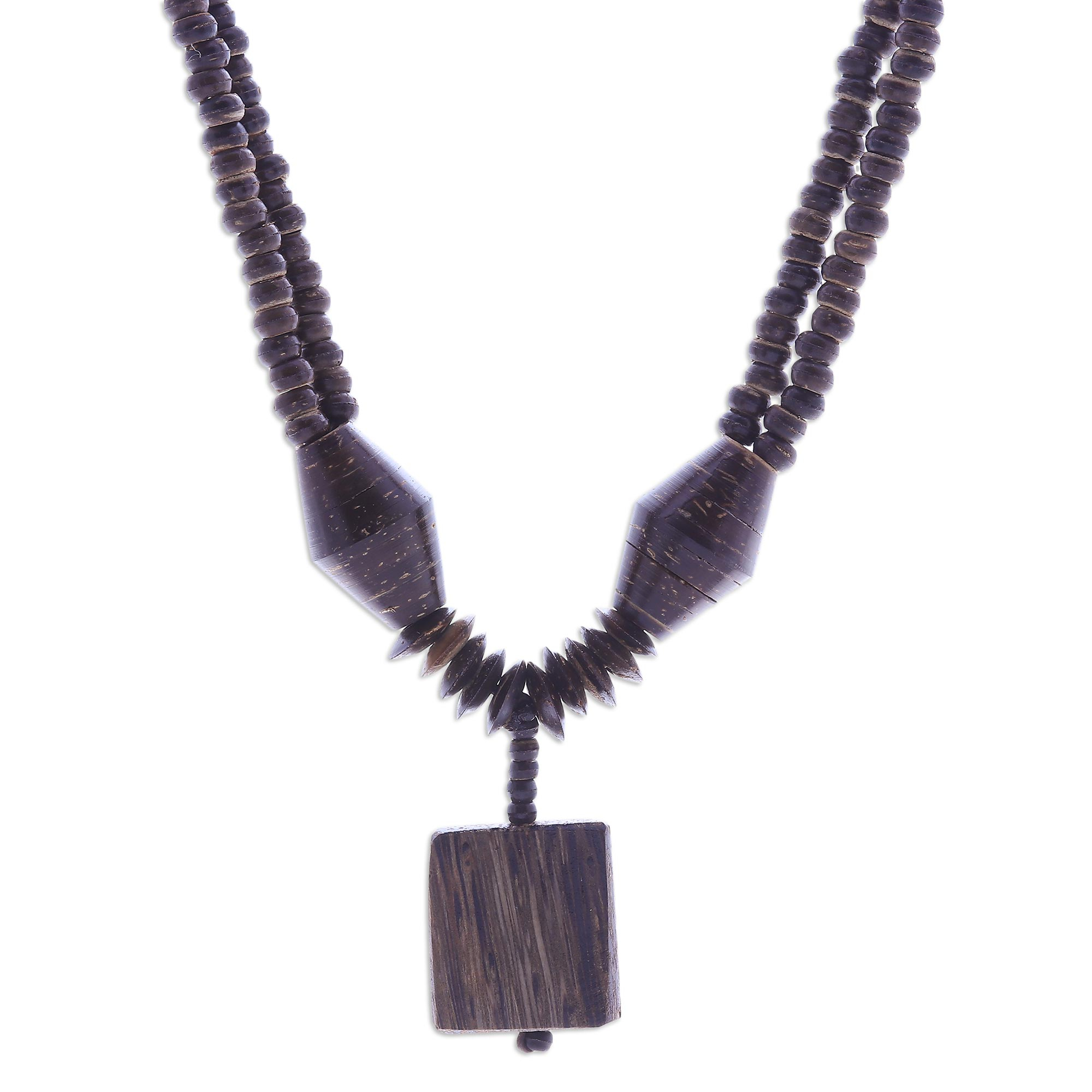 handmade. Necklace shell wooden pendant