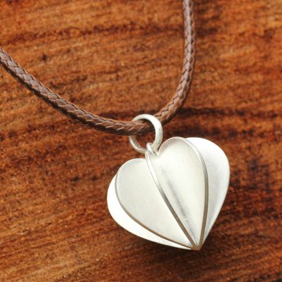 Sterling silver pendant necklace, 'Modern Heart' - Thai Silver Pendant Necklace
