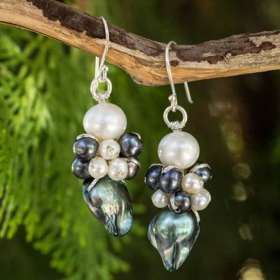 Cultured pearl beaded earrings, 'Bold Gray' - Artisan Crafted Earrings Beaded Jewelry