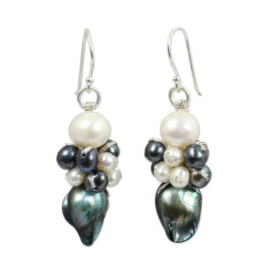 Cultured pearl beaded earrings, 'Bold Gray' - Artisan Crafted Earrings Beaded Jewelry