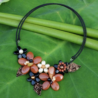 Cultured pearl and onyx flower choker, 'Ginger Bouquet' - Fair Trade Floral Pearl and Onyx Choker