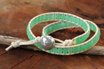 Quartz wrap bracelet, 'Verdant Breeze' - Thai Hand Knotted Green Quartz Wrap Bracelet