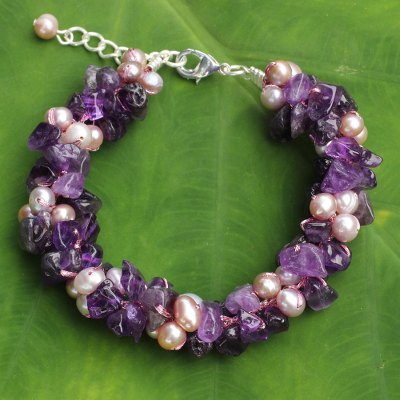 Armband aus Zuchtperlen und Amethystperlen - Handgefertigtes Armband aus rosa Perlen und Amethyst