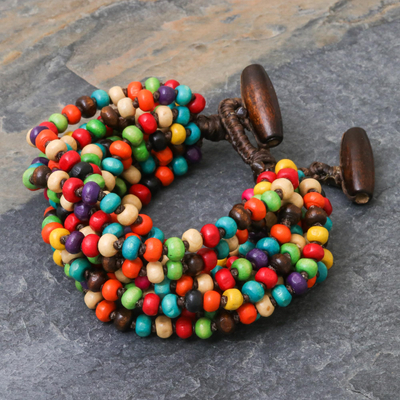 Wood beaded bracelet, 'Trang Belle' - Multicolor Wood Beaded Artisan Crafted Bracelet