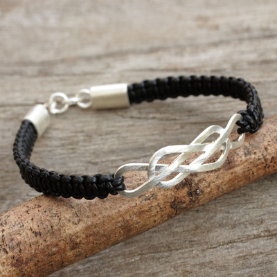 Leather pendant bracelet, 'Infinite Wonder' - Thai Sterling Silver and Hand Knotted Leather Bracelet