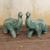 Figuritas de cerámica celadón, (par) - 2 figuras de elefante de la suerte hechas a mano en cerámica azul celadón