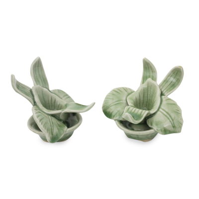 Kerzenhalter aus Seladon-Keramik, (Paar) - Kerzenhalter in Orchideenform aus grüner Seladon-Keramik (Paar)
