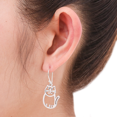 Ohrhänger aus Sterlingsilber - Niedliche Katzenohrringe aus Sterlingsilber von Thai Artisan
