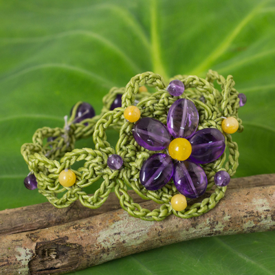 Amethyst flower bracelet, 'Blossoming Stargazer' - Artisan Crafted Amethyst Beaded Bracelet