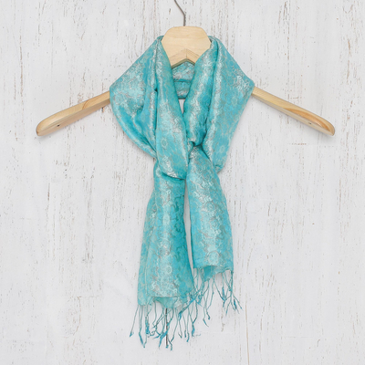 Schal aus Rayon und Seide, 'Aqua Bouquet' - Aquablauer Schal mit blumigen Mustern aus Thailand