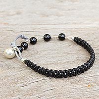 Leather and onyx bracelet, 'Fantasy Eclipse' - Silver and Onyx on Leather Bracelet from Thailand
