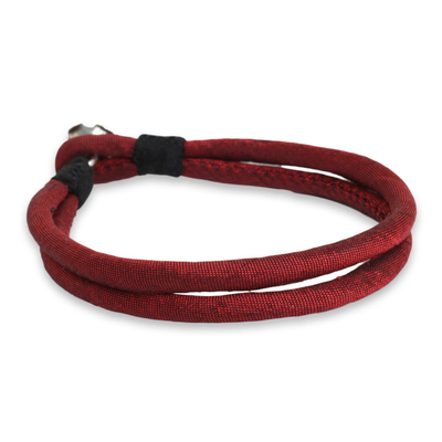 Pulsera de cordón de seda con detalles plateados - Pulsera Artesanal de Seda Roja con Plata de las Tribus de las Colinas