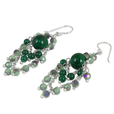Grüne Quarz-Kronleuchter-Ohrringe - Ohrringe im Kronleuchter-Stil aus grünem Quarz und Glasperlen