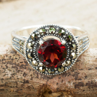 Garnet single stone ring, Contemporary Belle
