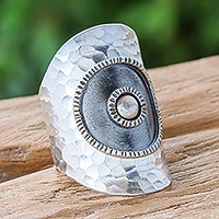 Anillo envolvente de plata, 'Silver Sun' - Anillo envolvente de plata tailandesa hecho artesanalmente con acabado oxidado