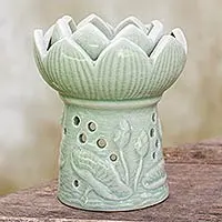 Ceramic oil warmer, 'Fragrant Lotus'