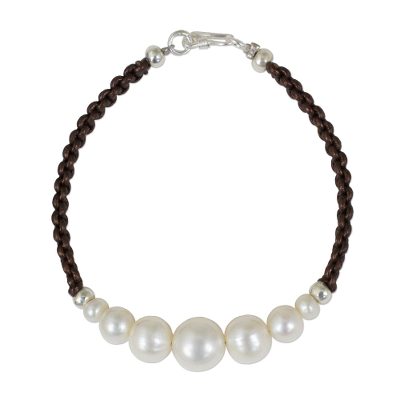 Cultured pearl and leather braided bracelet, 'Chiang Mai Clouds' - White Cultured Pearl Hand Braided Leather Bracelet