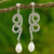 Pendientes colgantes de perlas cultivadas, 'Sensuous Serpentine' - Pendientes largos tailandeses con perlas blancas y plata de ley 925