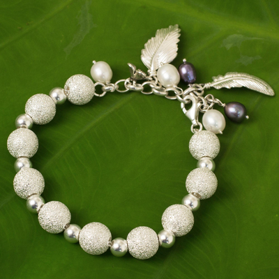 Silver and cultured pearl beaded charm bracelet, 'Graceful Breeze' - Artisan Crafted Pearl and Silver Beaded Charm Bracelet