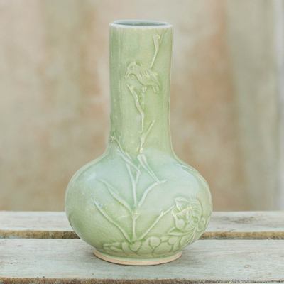 jarrón de cerámica celadón - Jarrón de cerámica verde inspirado en la naturaleza artesanal tailandesa