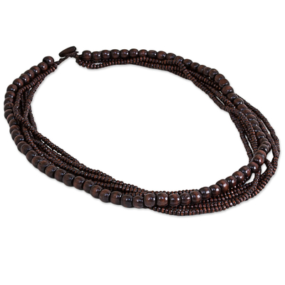 Holzperlen-Halskette, 'Dark Chocolate Dance' (Tanz der dunklen Schokolade) - Dunkelbraune Holzperlen-Halskette in thailändischer Handarbeit