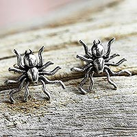 Pendientes de plata de ley, 'Little Sun Spiders' - Pendientes de plata de ley con forma de araña de Tailandia