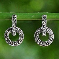 Pendientes colgantes de marcasita, 'Bold Connection' - Pendientes colgantes de marcasita y plata de ley de Tailandia