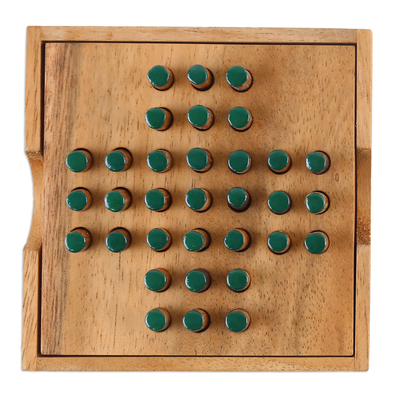 Juego de madera, 'Eliminación' - Juego de clavijas de madera hecho a mano en color verde azulado de Tailandia