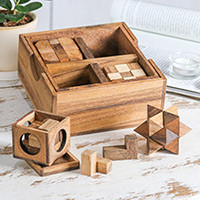 Holzpuzzles, „Fünf Puzzles“ (5er-Set) – Handgefertigtes Set aus fünf Holzpuzzles aus Thailand